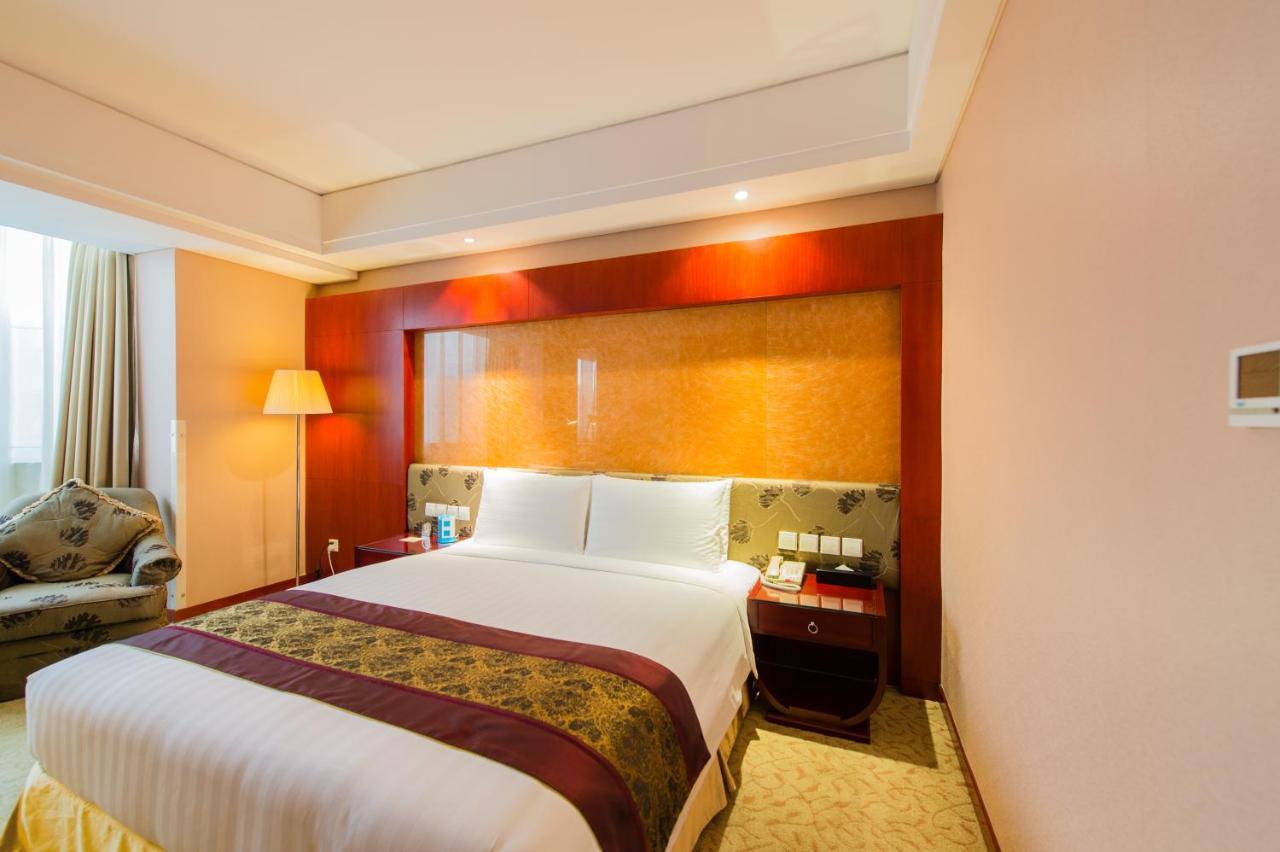 Changchun Hualida Hotel Exterior photo