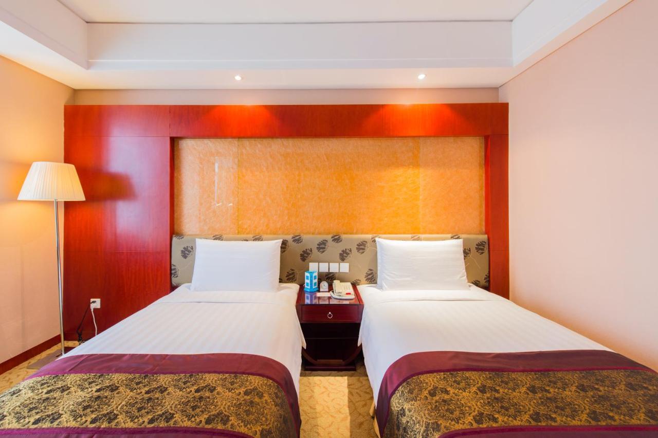 Changchun Hualida Hotel Exterior photo