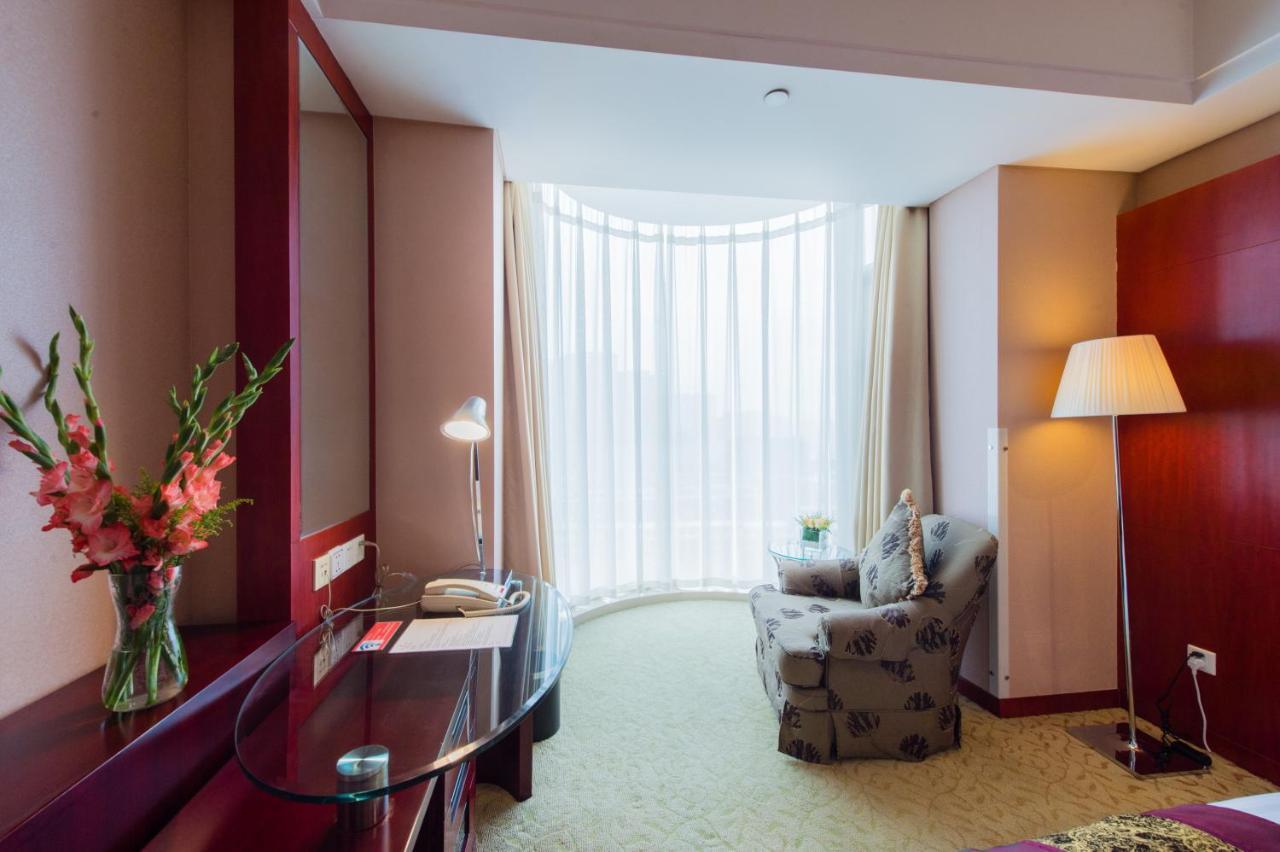 Changchun Hualida Hotel Exterior photo